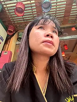 Ngoc-bbi online show from September 13, 6:46 am