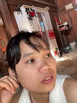 Ngoc-bbi online show from October 18, 2:36 am