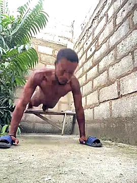 Makemecum634941 online show from November 26, 8:59 am