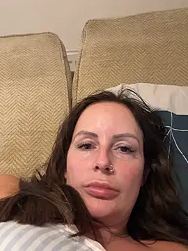 nightingale27 online show from September 19, 8:20 pm