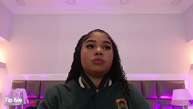 LennaEvans online show from October 18, 11:33 am