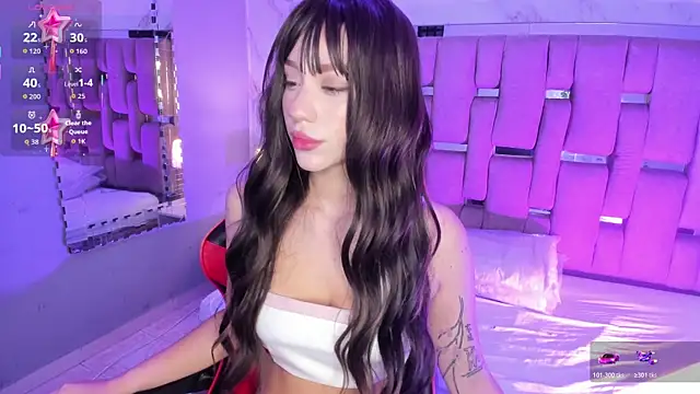 Snapshot of ZharaLux chatting on November 11, 12:38 pm ZharaLux online show from November 11, 12:38 pm