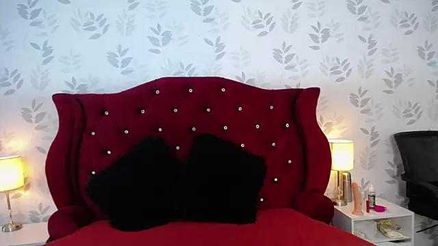 MargarettCooper online show from September 15, 12:49 pm