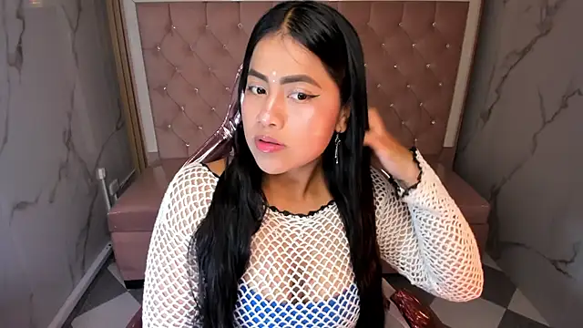 Snapshot of Victoria_b_ chatting on October 15, 8:09 pm Victoria b online show from October 15, 8:09 pm