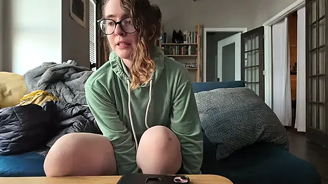 knottybunny online show from October 18, 9:48 pm