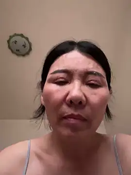 Snapshot of xiiuuff18 chatting on September 11, 4:34 am xiiuuff18 online show from September 11, 4:34 am