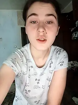 ToryTayler online show from September 9, 9:20 am