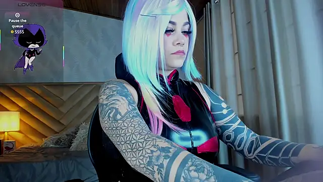 Snapshot of _raven_black chatting on November 9, 2:04 pm raven black online show from November 9, 2:04 pm