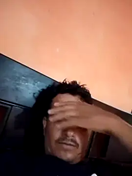 colombiano198720 online show from December 1, 11:37 am