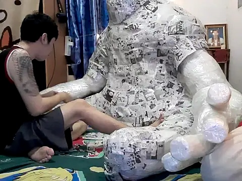 Snapshot of moaman190 chatting on September 23, 12:19 pm moaman190 online show from September 23, 12:19 pm