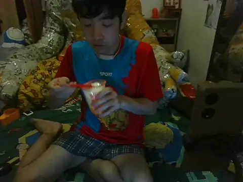 Snapshot of moaman190 chatting on October 7, 3:31 pm moaman190 online show from October 7, 3:31 pm