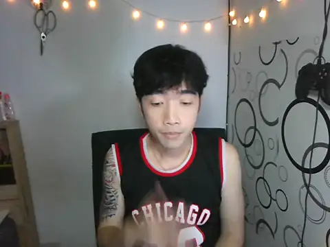 Snapshot of moaman190 chatting on October 19, 4:18 pm moaman190 online show from October 19, 4:18 pm