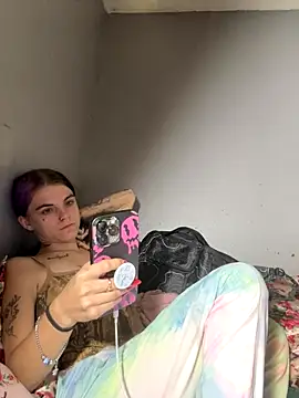 Snapshot of ittybittymeryssa chatting on November 21, 11:58 pm ittybittymeryssa online show from November 21, 11:58 pm