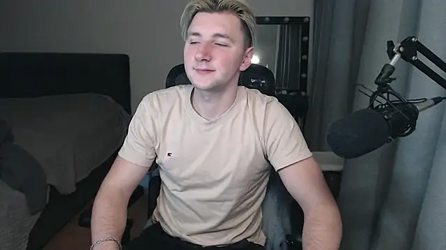 Elvin Vaenight online show from November 2, 10:56 pm