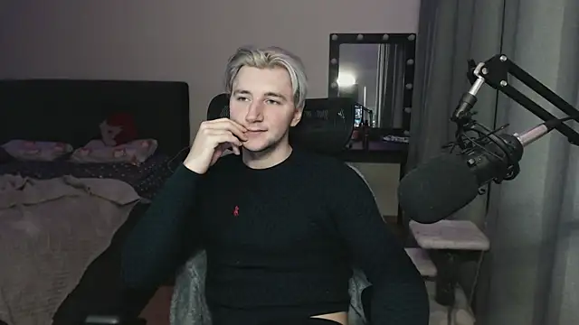 Elvin Vaenight online show from November 23, 12:21 am