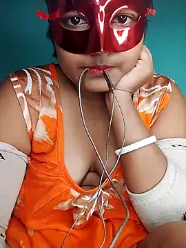 mimi87hoty online show from November 10, 5:23 pm