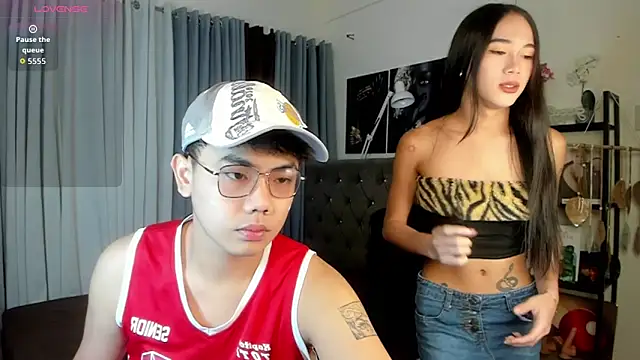 urfantasyhotbaby online show from September 22, 5:04 pm