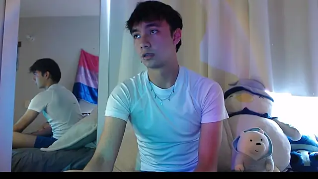 Snapshot of Noah_Blaze chatting on November 13, 7:35 pm Noah Blaze online show from November 13, 7:35 pm