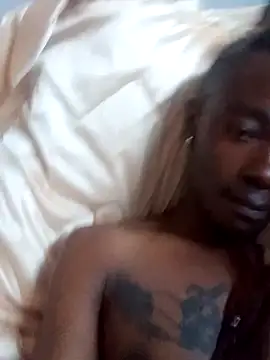 Snapshot of Nykho17 chatting on September 29, 12:10 pm Nykho17 online show from September 29, 12:10 pm