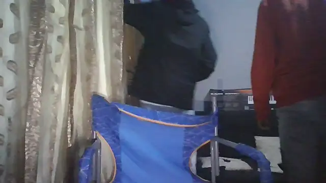 Snapshot of Nykho17 chatting on November 16, 8:25 pm Nykho17 online show from November 16, 8:25 pm