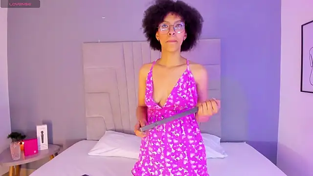 sophie rojas online show from November 29, 3:53 am