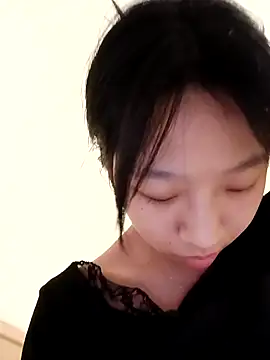 Snapshot of jingjing005 chatting on November 9, 10:46 am jingjing005 online show from November 9, 10:46 am