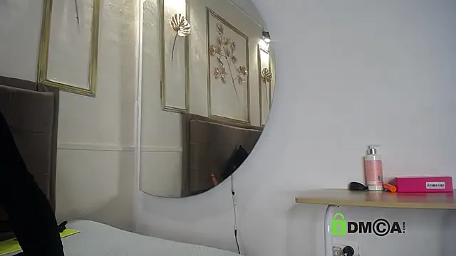 Snapshot of lia_harper_ chatting on September 26, 12:09 pm lia harper online show from September 26, 12:09 pm