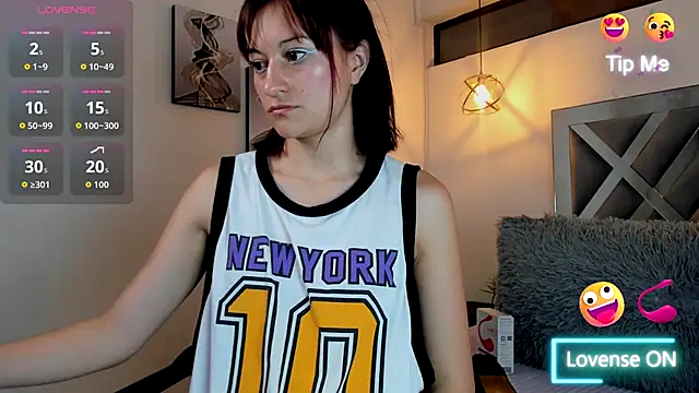 Candy Hott7 online show from September 17, 8:32 pm