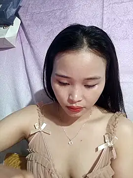 Lili lovely online show from November 1, 1:18 am