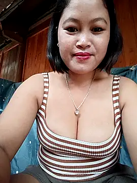 maycuc123 online show from October 11, 12:54 am