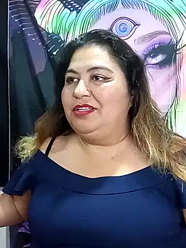 curvy diva  online show from October 18, 11:49 pm