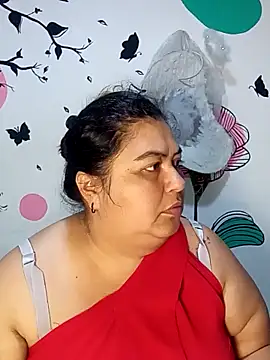 curvy diva  online show from November 24, 10:26 am