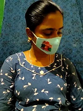 Snapshot of mini-queen chatting on September 28, 5:18 pm mini-queen online show from September 28, 5:18 pm