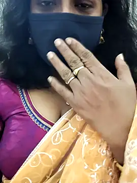 Snapshot of saritha29 chatting on September 13, 5:02 pm saritha29 online show from September 13, 5:02 pm