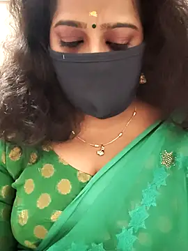 Snapshot of saritha29 chatting on October 9, 5:00 pm saritha29 online show from October 9, 5:00 pm