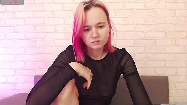 Ericha Stone online show from October 29, 2:47 am