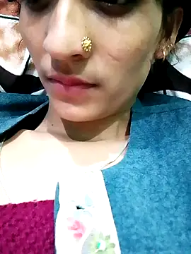 Snapshot of Pahadi_couple chatting on October 7, 9:01 pm Pahadi couple online show from October 7, 9:01 pm