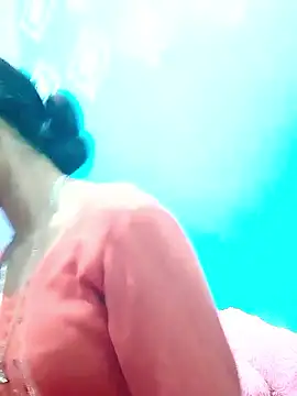 Snapshot of Pahadi_couple chatting on October 8, 3:42 pm Pahadi couple online show from October 8, 3:42 pm