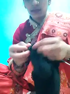 Snapshot of Pahadi_couple chatting on October 14, 4:57 am Pahadi couple online show from October 14, 4:57 am