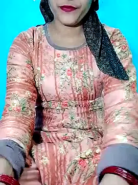 Snapshot of Pahadi_couple chatting on October 30, 6:04 am Pahadi couple online show from October 30, 6:04 am