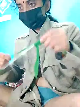 Snapshot of Pahadi_couple chatting on November 4, 6:12 am Pahadi couple online show from November 4, 6:12 am