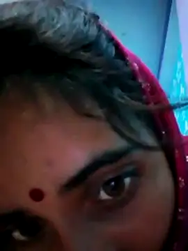 Snapshot of Pahadi_couple chatting on November 21, 10:47 am Pahadi couple online show from November 21, 10:47 am