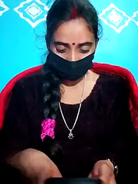 Snapshot of Pahadi_couple chatting on November 26, 8:48 am Pahadi couple online show from November 26, 8:48 am