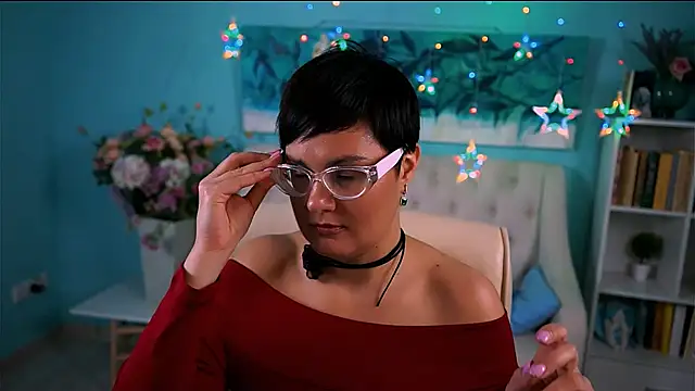 LauraDavidsons online show from November 2, 4:20 pm