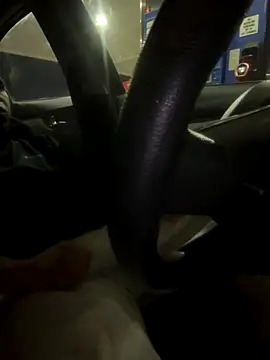 stressreliever94 online show from November 28, 6:49 am