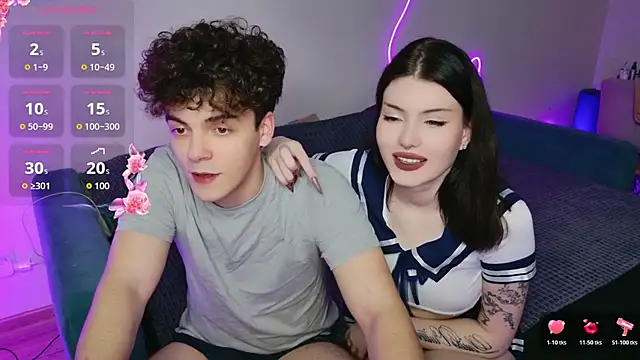 Snapshot of Alice18James chatting on November 26, 3:57 pm Alice18James online show from November 26, 3:57 pm