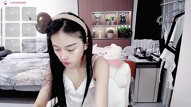 Xiao-zuzongl online show from September 13, 3:17 am