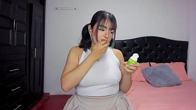 sammy bunny1 online show from October 12, 3:38 am