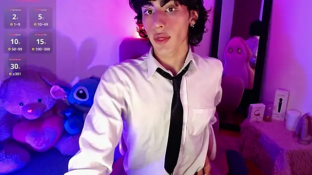 Snapshot of saanti_foxs chatting on September 28, 2:17 am saanti foxs online show from September 28, 2:17 am