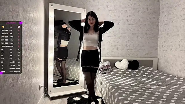 FakeLamb online show from October 15, 9:04 pm